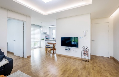 Gangjeong-dong House | Bada Wi Olle Pension