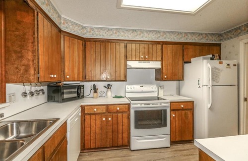 Hot Springs Village House | Badalona House Unit 0114