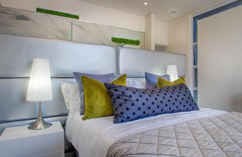 Constantia House | Badgemore Villa Guesthouse
