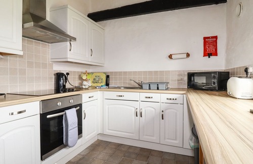 Stenalees Cottage | BADGERS SETT, family friendly, country holiday cottage in Lanivet