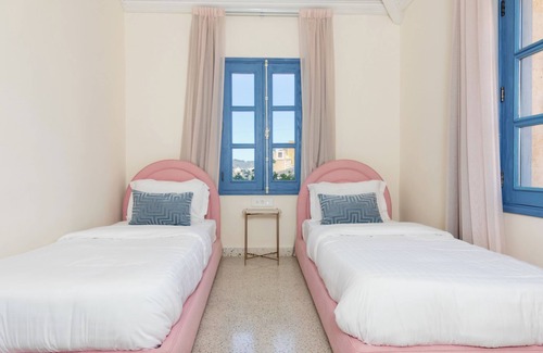Batroun Hotel | Baiit Dora