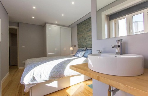 Encarnacao Apartment | Bairro Alto Elegant by Homing
