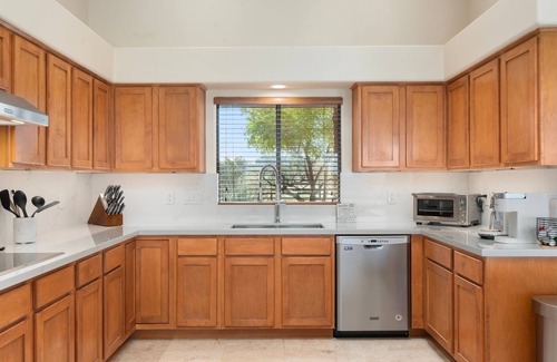 Rio Verde Foothills House | Bajada Sunrise Oasis | Poolside Cabana & Mountain Views