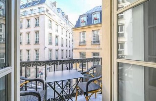 Gaillon Apartment | Balcon à L'opéra de Paris