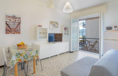 Vado Ligure Apartment | Balcone sul Mare - VADOALMARE Immobiliare