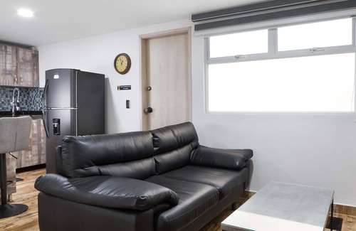 El Poblado Apartment | Balcony 1 Bedroom AC, Hot Tub Poblado