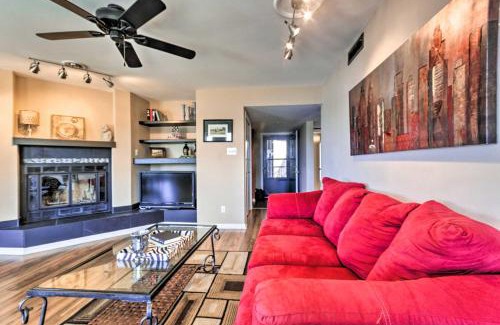 Lake Hamilton Apartment | Balcony, Pool and Hot Tub Cozy Condo in Arkansas!