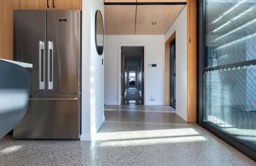 Launceston CBD House | Balfour Cottage WiFi & Parking