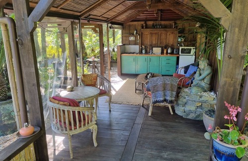 Coromandel Cabin | Bali Haven - Part of Coromandel Eco Sanctuary. Pet Friendly/Tranquil/Chimenea