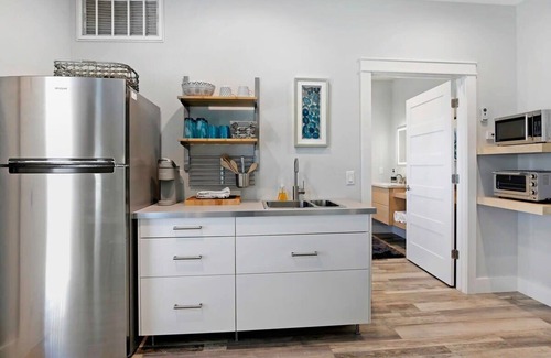 Port Aransas Condo | Balinese Suite A | Starkey by Portoro