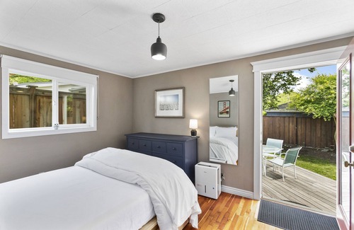 Ballard House | Ballard Bungalow - Walk to DT Ballard/Water