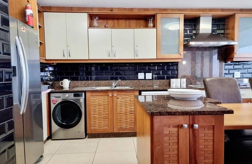 Shaka's Rock Apartment | BALLITO CHAKAS COVE 2 Bedroom Beachfront Gem!