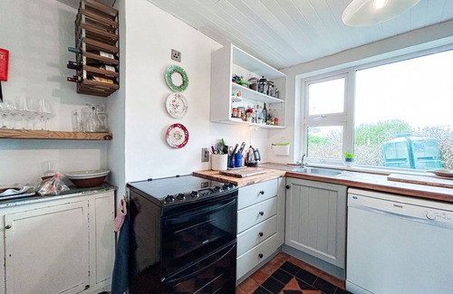 Bothar Bui House | Ballylusky Holiday Home by Interhome