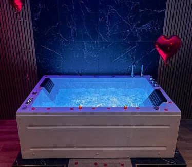 Longvic Apartment | BALNEO - SAUNA - WIFi - LA CLÉ DU DÉSIR