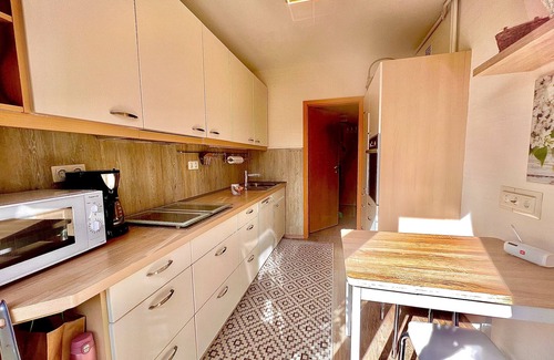 Neumuhlen-Dietrichsdorf Apartment | Baltic Sea Apartment and Penthouse