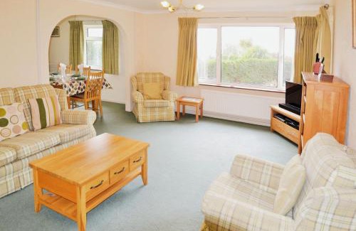 Ventnor House | Baltija