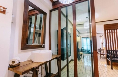 Thapae Hotel | Ban Chang Tong Hotel