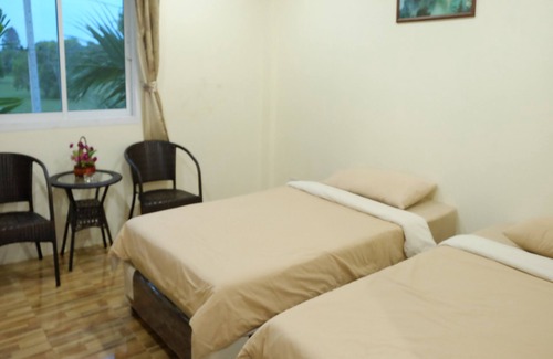 Chakphong Hotel | Ban Medsai Resort