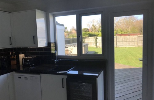 Camber Cottage | Bancroft – Hot Tub - Camber Sands