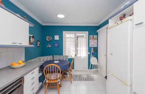 Las Brisas Ski Chalet | Bandama Country Home - 3BR with garden