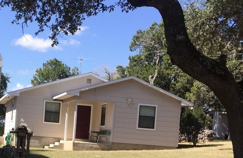 Pipe Creek House | Bandera/Pipe Creek House on Medina River-Large Deck with beautiful view