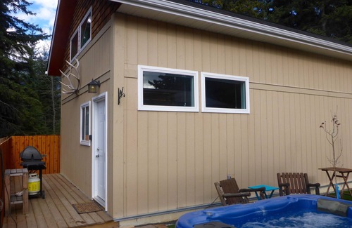 Banff House | Banff Two Bedroom House with private Hot Tub