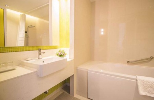 Uruphong Hotel | Bangkok Midtown Hotel