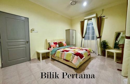 Air Hangat House | Bangli Homestay