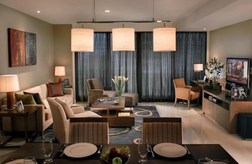 Bang Kaeo Hotel | Bangna Pride Hotel & Residence