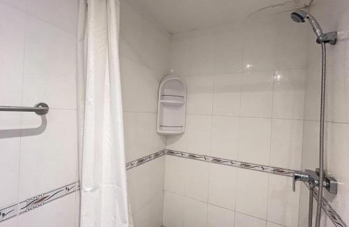 Samut Sakhon Apartment | Bangsaray Beach Condo B220 บางเสร่ บีช