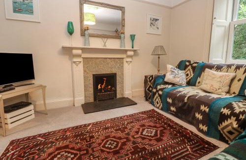 Helston House | Banneth