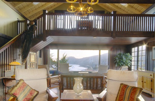 Two Harbors House | Banning House Lodge