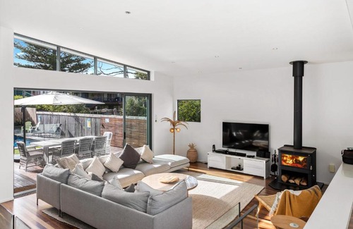 Mollymook Beach House | Bannisters Beach House