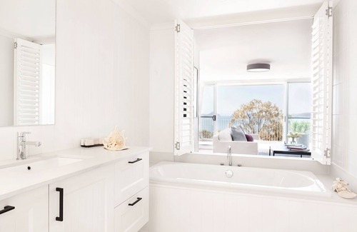 Soldiers Point Hotel | Bannisters Port Stephens