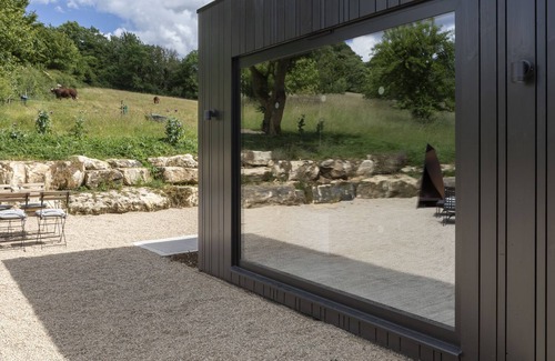 Whittington Cottage | BANTAM HOUSE 2, with a garden in Cheltenham