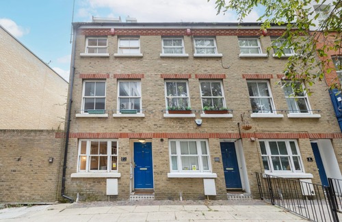 Bunhill Apartment | Barbican - Islington Lovely Townhouse