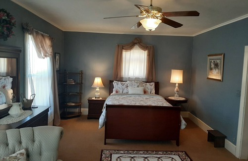 Punxsutawney Bed & Breakfast | Barclay Bed and Breakfast