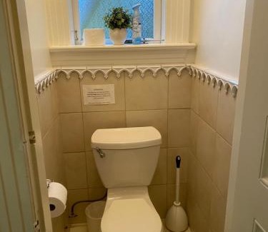 West End Bed & Breakfast | Barclay House Bed and Breakfast