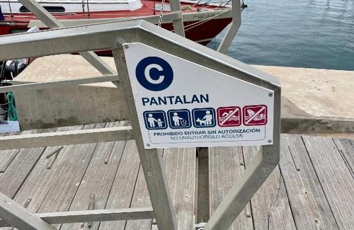 Puerto Calero Boat Rental | Barco TUAREG