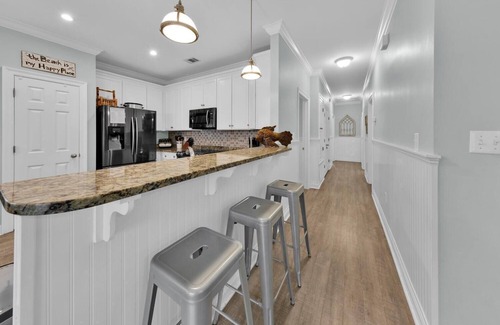 Seacrest Beach House | Barefoot Bungalow-Cozy Retreat, Seacrest 30A Pet Friendly,4 Bikes,6 beach chairs