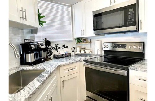 Ocean Side Village Condo | Barefoot Elegance @ Beach Club w/King Bed