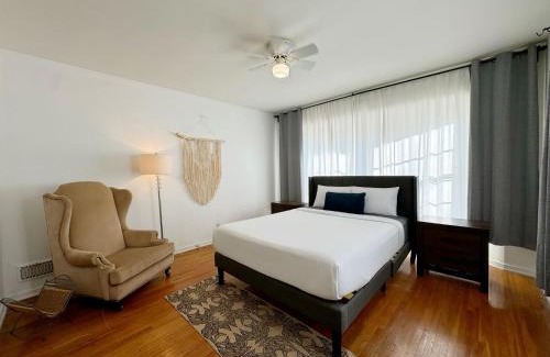 Beverly Hills Apartment | Bargain Beverly Hills 3 Bedroom in great area 5 minutes to Rodeo Drive