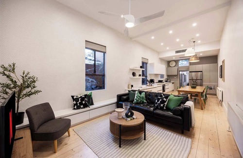 Carlton South House | Barkly Terrace | Carlton's Luxe Heritage