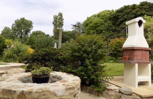 West Compton House | Barn Cottage - Three Bedroom House, Sleeps 6