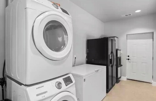 Seven Points House | Barndo at the Lake