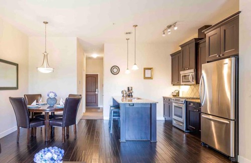 Westbank Condo | Barona Beach Lakefront Condo