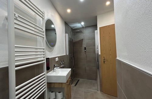 City Centre Regensburg Apartment | Baroque apartment Walhalla 1 -downtown location-