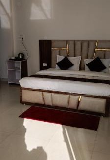 Dalhousie Hotel | Barowalia villa Dalhousie