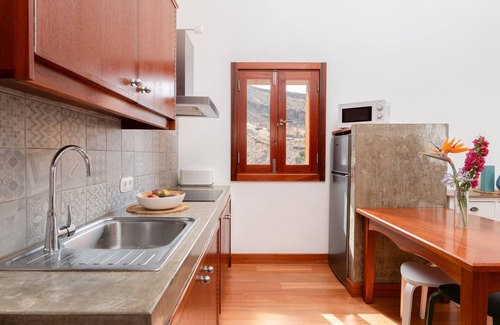 San Bartolome de Tirajana Apartment | Barranco de Ayagaures: House with Pool – El Olivo de Ayagaures