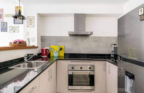 Playa Bonita Apartment | Barrancas Apart with pool and parking